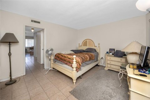 Copropriété à vendre à Clearwater, Floride: 1 chambre, 54.35 m2 № 2150628 - photo 15