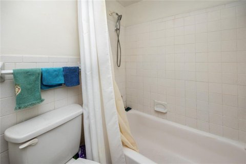 Copropriété à vendre à Clearwater, Floride: 1 chambre, 54.35 m2 № 2150628 - photo 17