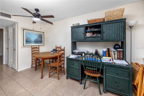 Copropriété à vendre à Clearwater, Floride: 1 chambre, 54.35 m2 № 2150628 - photo 8