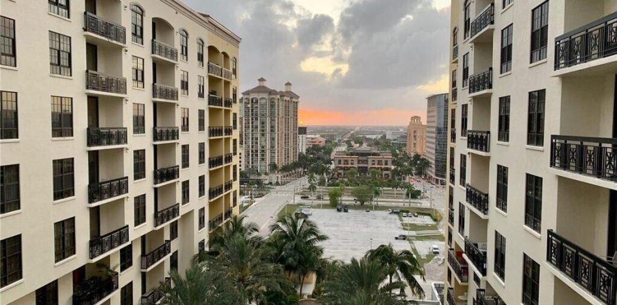 Condo in West Palm Beach, Florida, 2 bedrooms  № 2179709