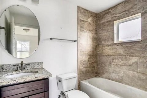 Villa ou maison à vendre à Poinciana, Floride: 3 chambres, 117.34 m2 № 2399100 - photo 13