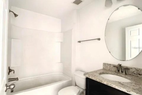 Villa ou maison à vendre à Poinciana, Floride: 3 chambres, 117.34 m2 № 2399100 - photo 10