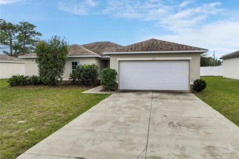 Villa ou maison à Poinciana, Floride 3 chambres, 117.34 m2 № 2399100