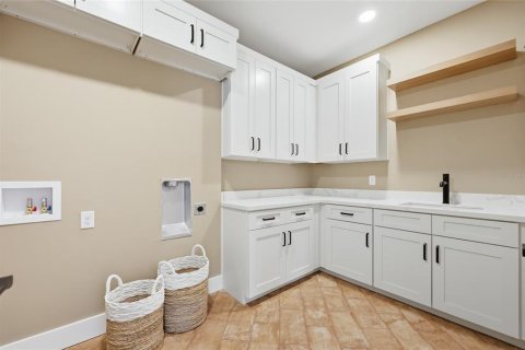 Купить виллу или дом в Ньюбери, Флорида 7 комнат, 253.99м2, № 2149053 - фото 27
