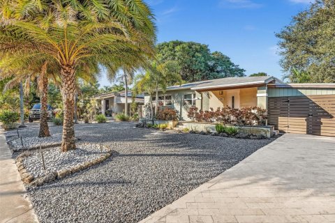 House in Fort Lauderdale, Florida 3 bedrooms, 85.93 sq.m. № 1995787 - photo 4