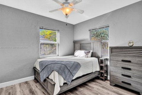 House in Fort Lauderdale, Florida 3 bedrooms, 85.93 sq.m. № 1995787 - photo 26