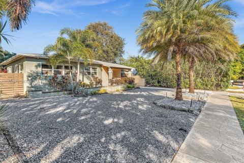House in Fort Lauderdale, Florida 3 bedrooms, 85.93 sq.m. № 1995787 - photo 3