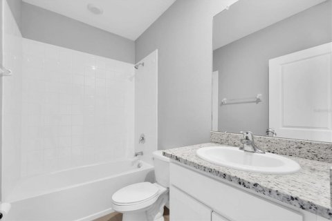 House in Wimauma, Florida 4 bedrooms, 254.37 sq.m. № 1806607 - photo 16