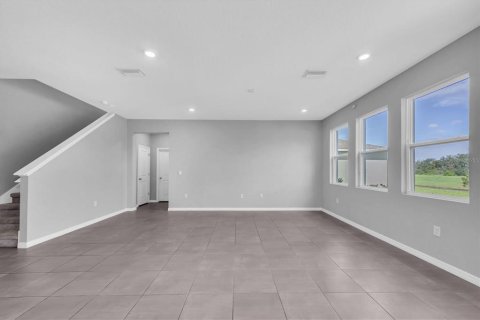 House in Wimauma, Florida 4 bedrooms, 254.37 sq.m. № 1806607 - photo 14