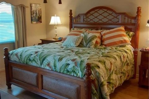 Condominio en alquiler en Punta Gorda, Florida, 2 dormitorios, 106.47 m2 № 1787598 - foto 8