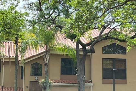 Condominio en alquiler en Miami Lakes, Florida, 3 dormitorios, 125.23 m2 № 2075575 - foto 9