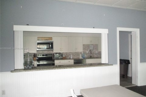 Condo in Stuart, Florida, 2 bedrooms  № 2189488 - photo 29