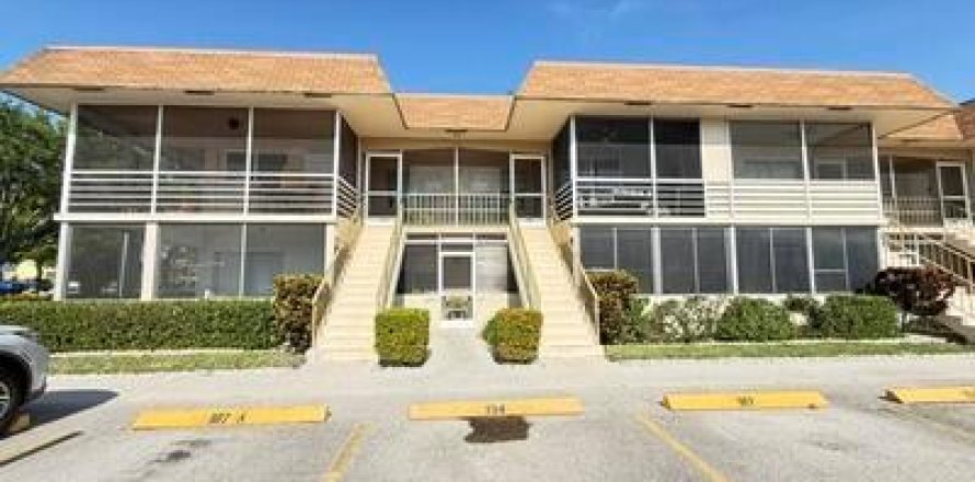 Condo in West Palm Beach, Florida, 1 bedroom  № 2083648
