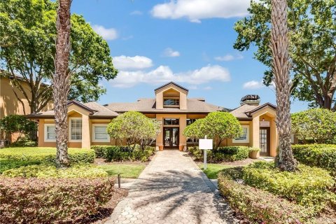 Copropriété à vendre à Orlando, Floride: 4 chambres, 122.91 m2 № 2431205 - photo 21