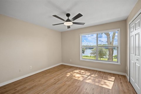 Copropriété à vendre à Orlando, Floride: 4 chambres, 122.91 m2 № 2431205 - photo 18