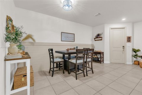 Adosado en venta en Homestead, Florida, 3 dormitorios, 154.12 m2 № 2006457 - foto 5