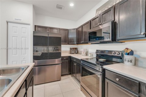 Adosado en venta en Homestead, Florida, 3 dormitorios, 154.12 m2 № 2006457 - foto 15