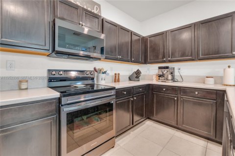 Adosado en venta en Homestead, Florida, 3 dormitorios, 154.12 m2 № 2006457 - foto 16