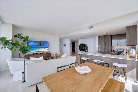 Купить кондоминиум в Майами, Флорида 3 спальни, 172.15м2, № 2065182 - фото 4