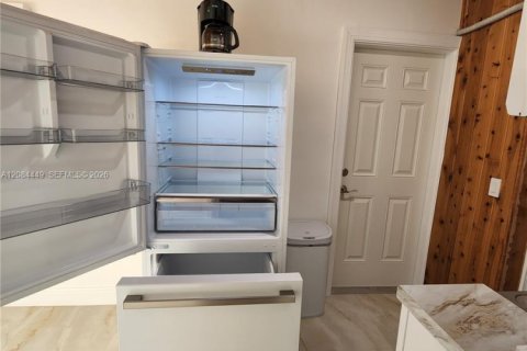 Immobilier commercial à louer à Hallandale Beach, Floride: 1 chambre, 51.1 m2 № 2353633 - photo 7