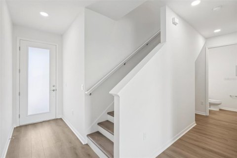 Touwnhouse à vendre à San Antonio, Floride: 3 chambres, 166.11 m2 № 1910635 - photo 6