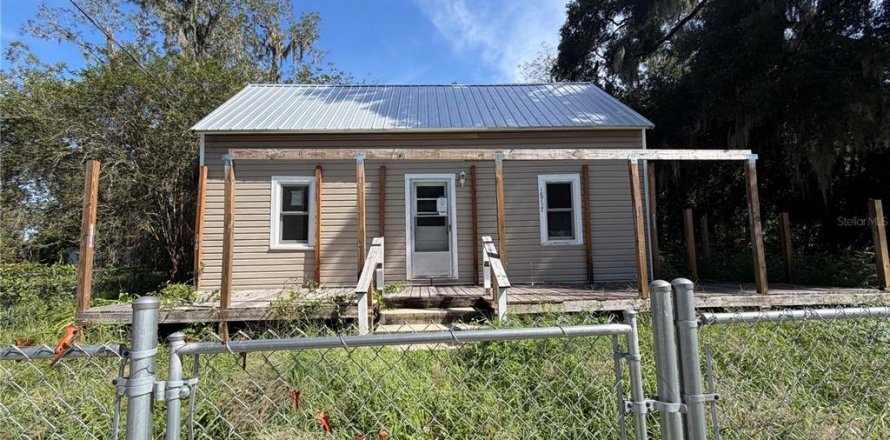 Casa en Brooker, Florida 3 dormitorios, 101.82 m2 № 2381228