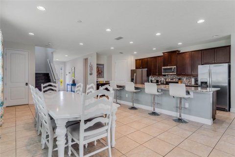 House in Kissimmee, Florida 9 bedrooms, 430.14 sq.m. № 2094452 - photo 19