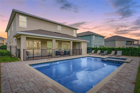 House in Kissimmee, Florida 9 bedrooms, 430.14 sq.m. № 2094452 - photo 5