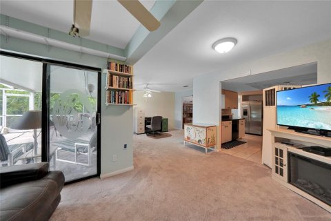 Villa ou maison à vendre à Port Charlotte, Floride: 3 chambres, 159.42 m2 № 1909518 - photo 18