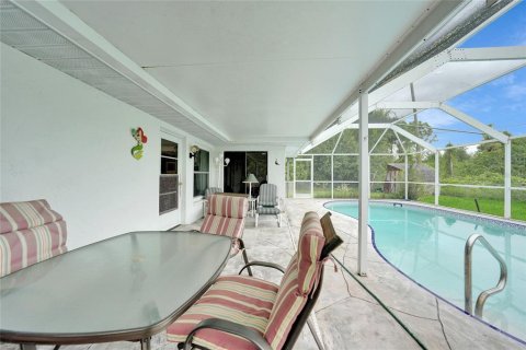 Villa ou maison à vendre à Port Charlotte, Floride: 3 chambres, 159.42 m2 № 1909518 - photo 9