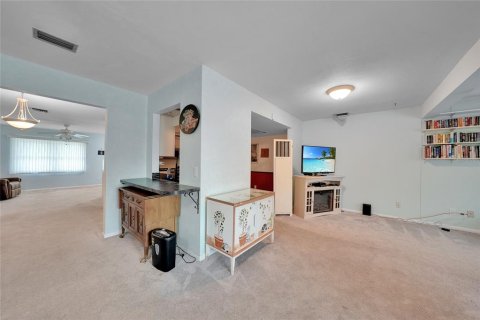 Villa ou maison à vendre à Port Charlotte, Floride: 3 chambres, 159.42 m2 № 1909518 - photo 17