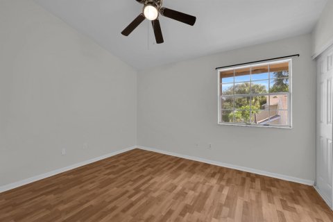 Touwnhouse à vendre à North Lauderdale, Floride: 2 chambres, 109.35 m2 № 2397136 - photo 17
