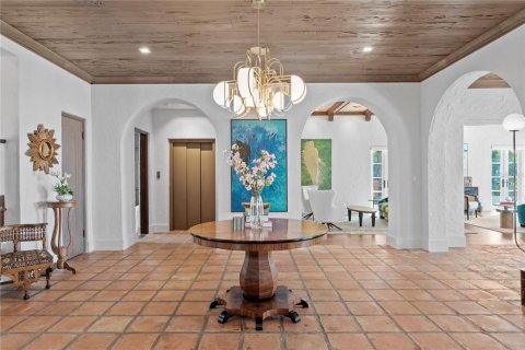 Casa en venta en Saint Petersburg, Florida, 6 dormitorios, 659.7 m2 № 1806900 - foto 12
