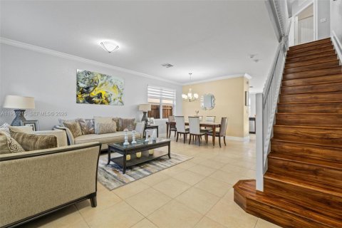 Купить виллу или дом в Хомстед, Флорида 6 спален, 276.85м2, № 2023247 - фото 5