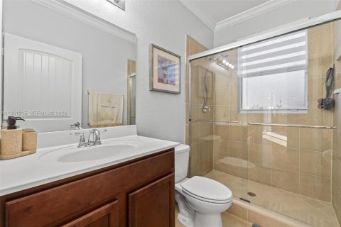 Купить виллу или дом в Хомстед, Флорида 6 спален, 276.85м2, № 2023247 - фото 27