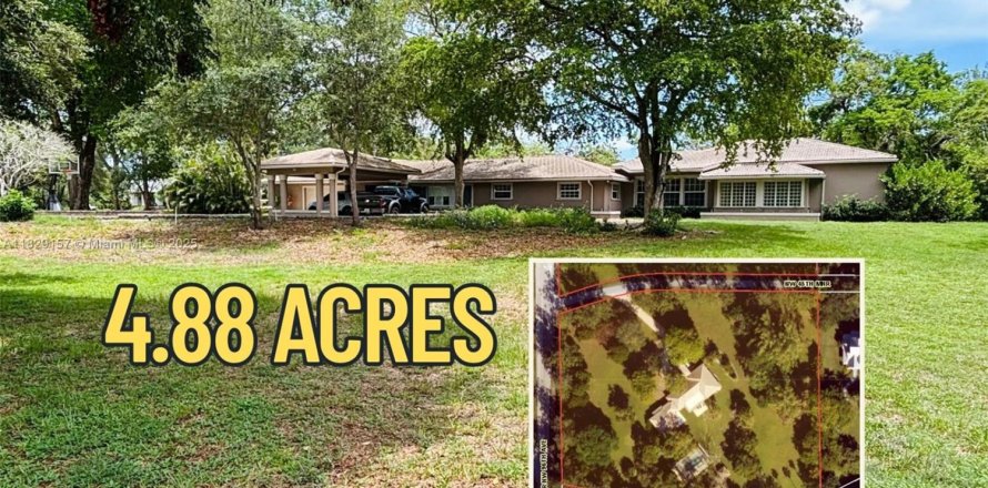 Casa en Coral Springs, Florida 4 dormitorios, 423.63 m2 № 1823401
