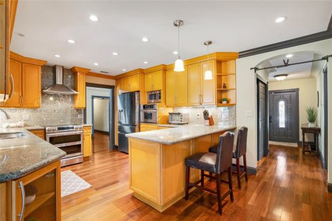 Casa en venta en Coral Springs, Florida, 4 dormitorios, 423.63 m2 № 1823401 - foto 5