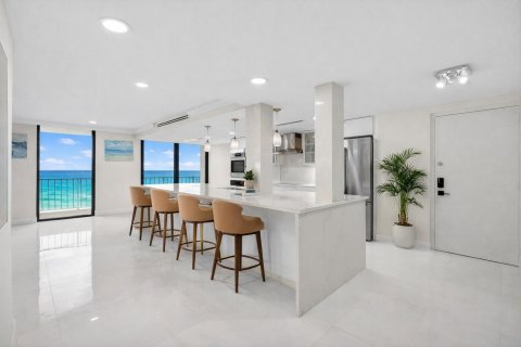 Copropriété à vendre à Palm Beach, Floride: 2 chambres, 161.65 m2 № 2087693 - photo 7