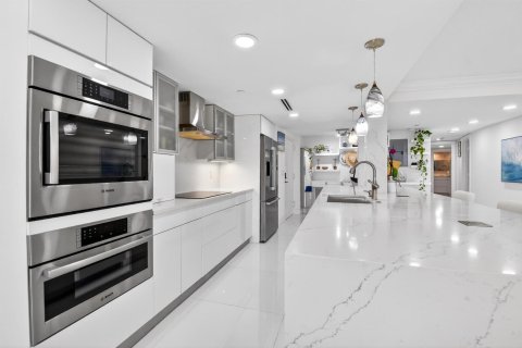 Copropriété à vendre à Palm Beach, Floride: 2 chambres, 161.65 m2 № 2087693 - photo 8