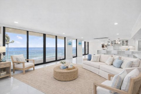 Copropriété à vendre à Palm Beach, Floride: 2 chambres, 161.65 m2 № 2087693 - photo 10