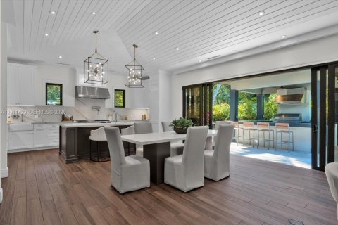 Купить виллу или дом в Майами, Флорида 7 спален, 562.99м2, № 2075903 - фото 9