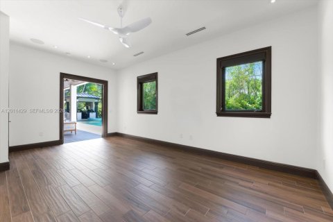 Купить виллу или дом в Майами, Флорида 7 спален, 562.99м2, № 2075903 - фото 24