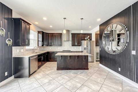 Casa en alquiler en Orlando, Florida, 4 dormitorios, 271.65 m2 № 1843955 - foto 8