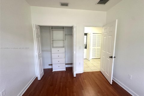 Condo in Homestead, Florida, 3 bedrooms  № 1941109 - photo 10