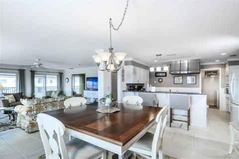 Condo in Punta Gorda, Florida, 3 bedrooms  № 2213777 - photo 28