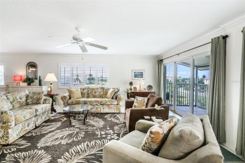 Condo in Punta Gorda, Florida, 3 bedrooms  № 2213777 - photo 18