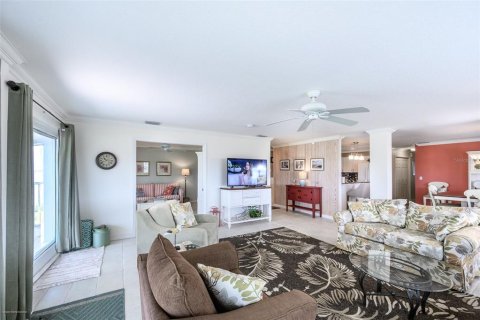 Condo in Punta Gorda, Florida, 3 bedrooms  № 2213777 - photo 13
