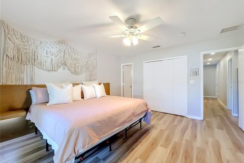 Condo in Winter Park, Florida, 3 bedrooms № 2434817 - photo 29
