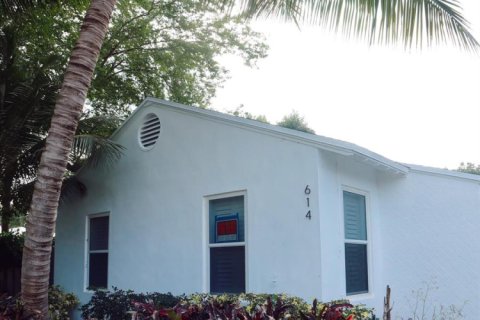 Appartement à louer à West Palm Beach, Floride: 1 chambre, 55.74 m2 № 2078580 - photo 2