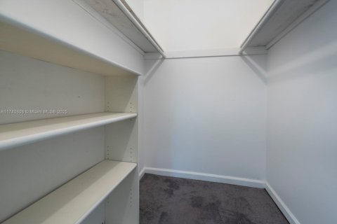 Condo in Fort Lauderdale, Florida, 2 bedrooms  № 1490218 - photo 15